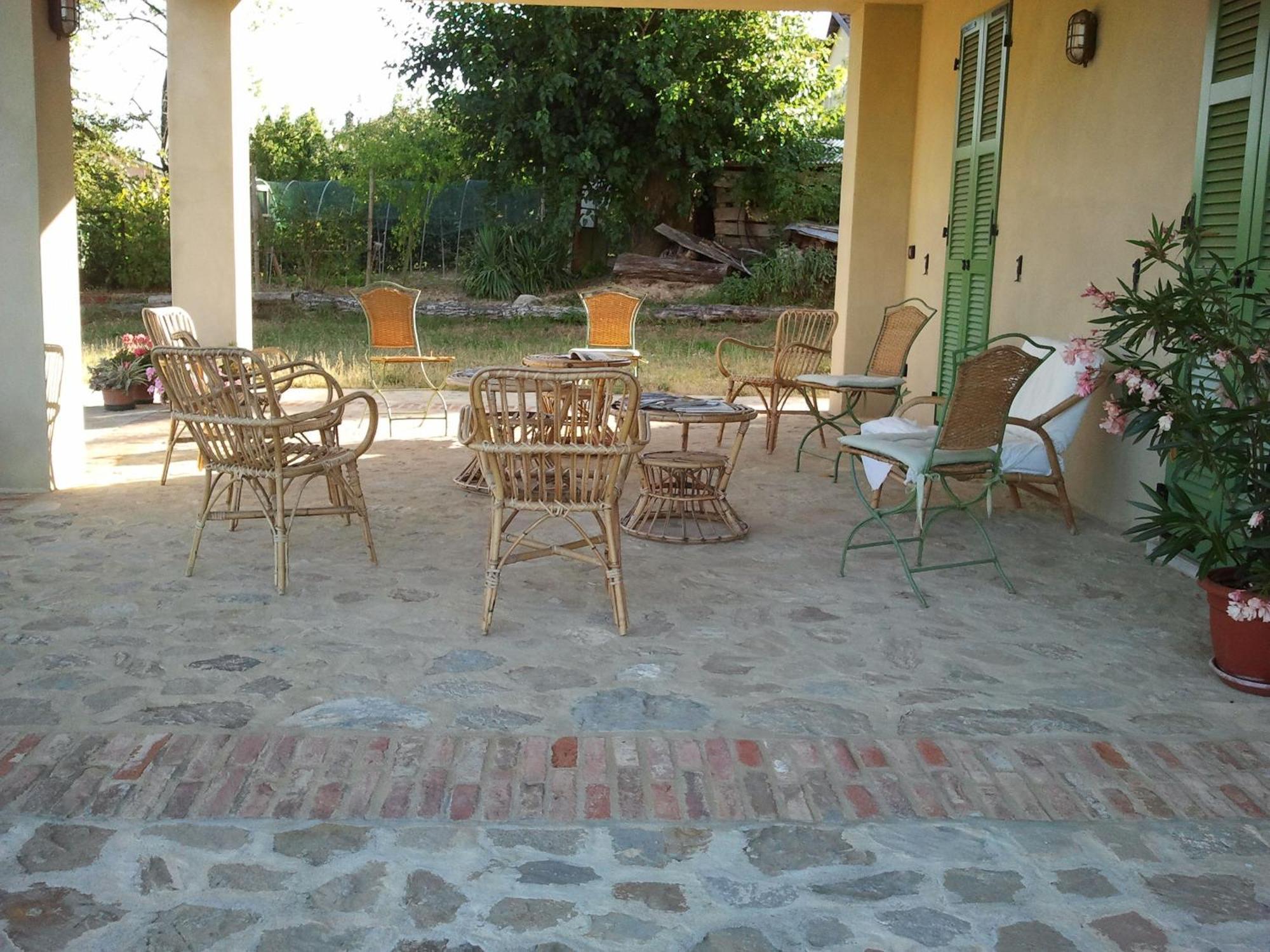 Locanda San Lorenzo Roddino Luaran gambar
