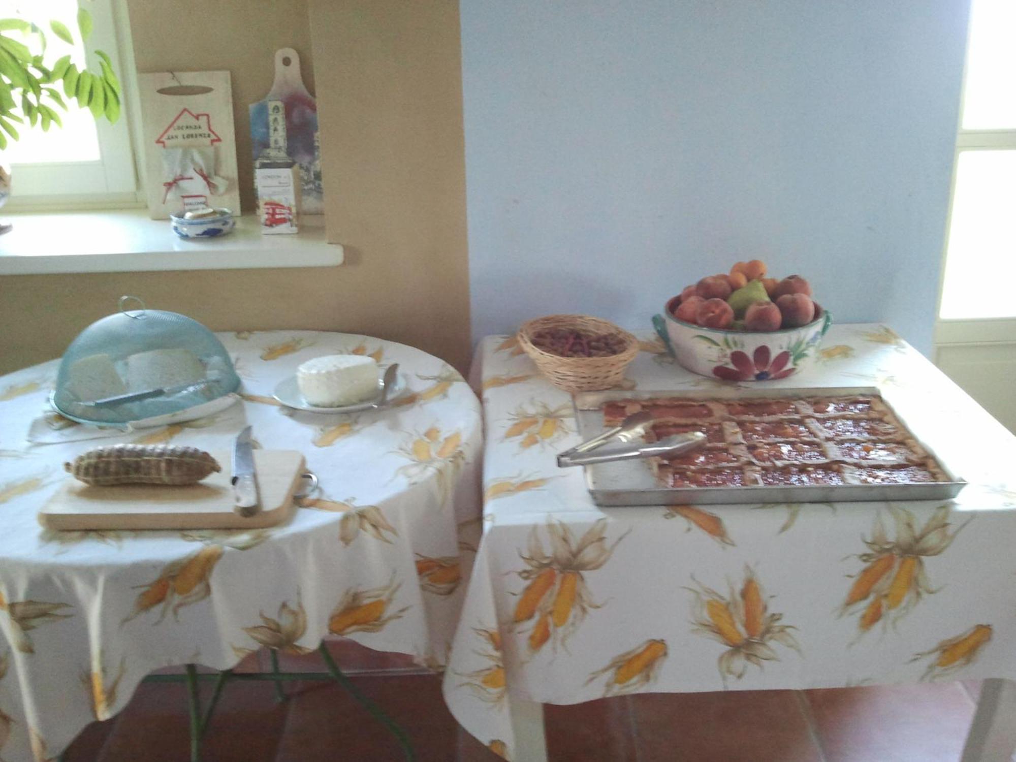Locanda San Lorenzo Roddino Luaran gambar