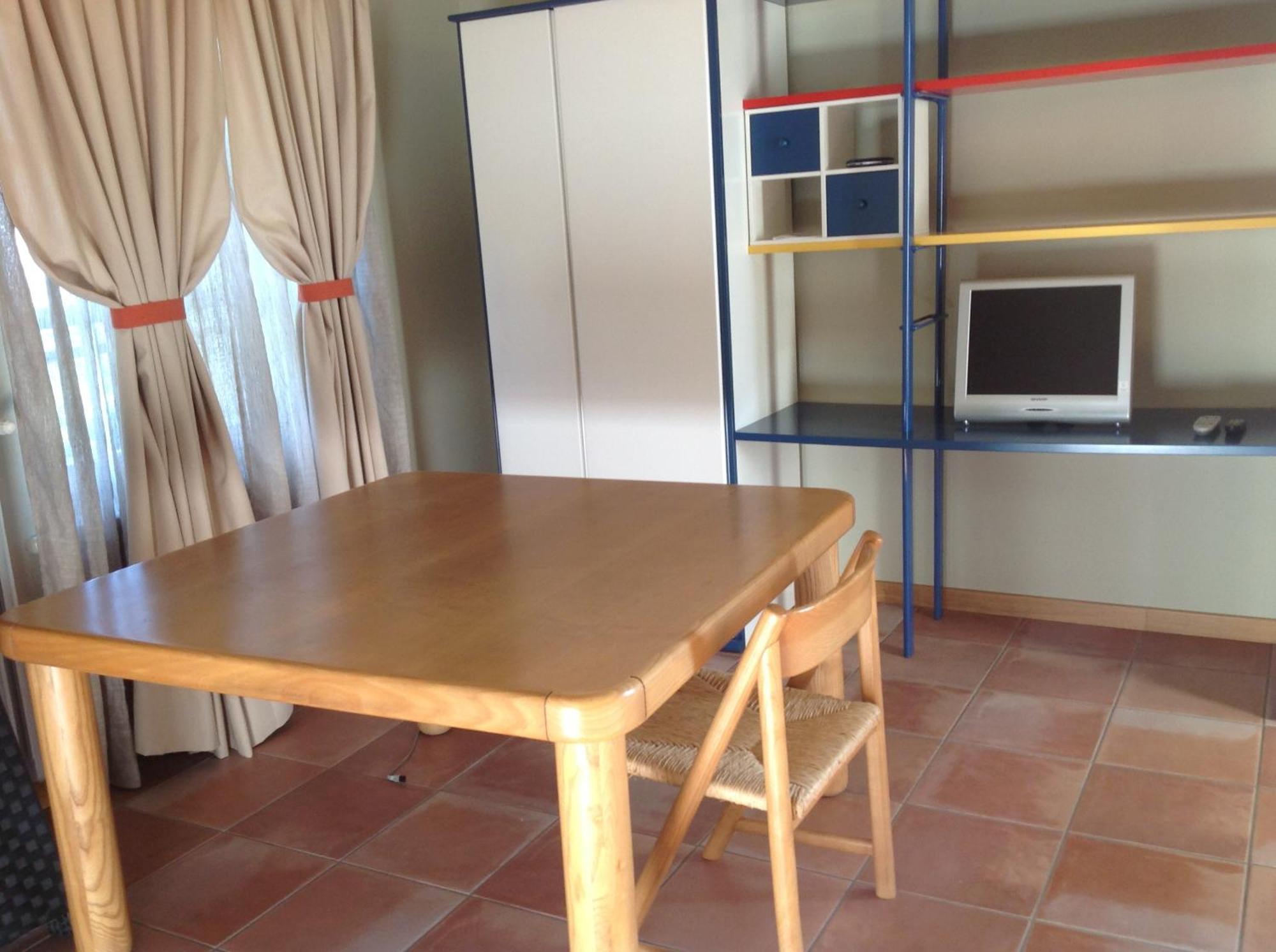Locanda San Lorenzo Roddino Bilik gambar